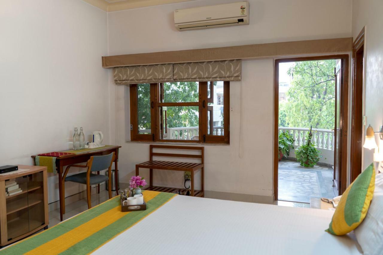 Giri Homestay By Vista Rooms Jaipur Exteriör bild