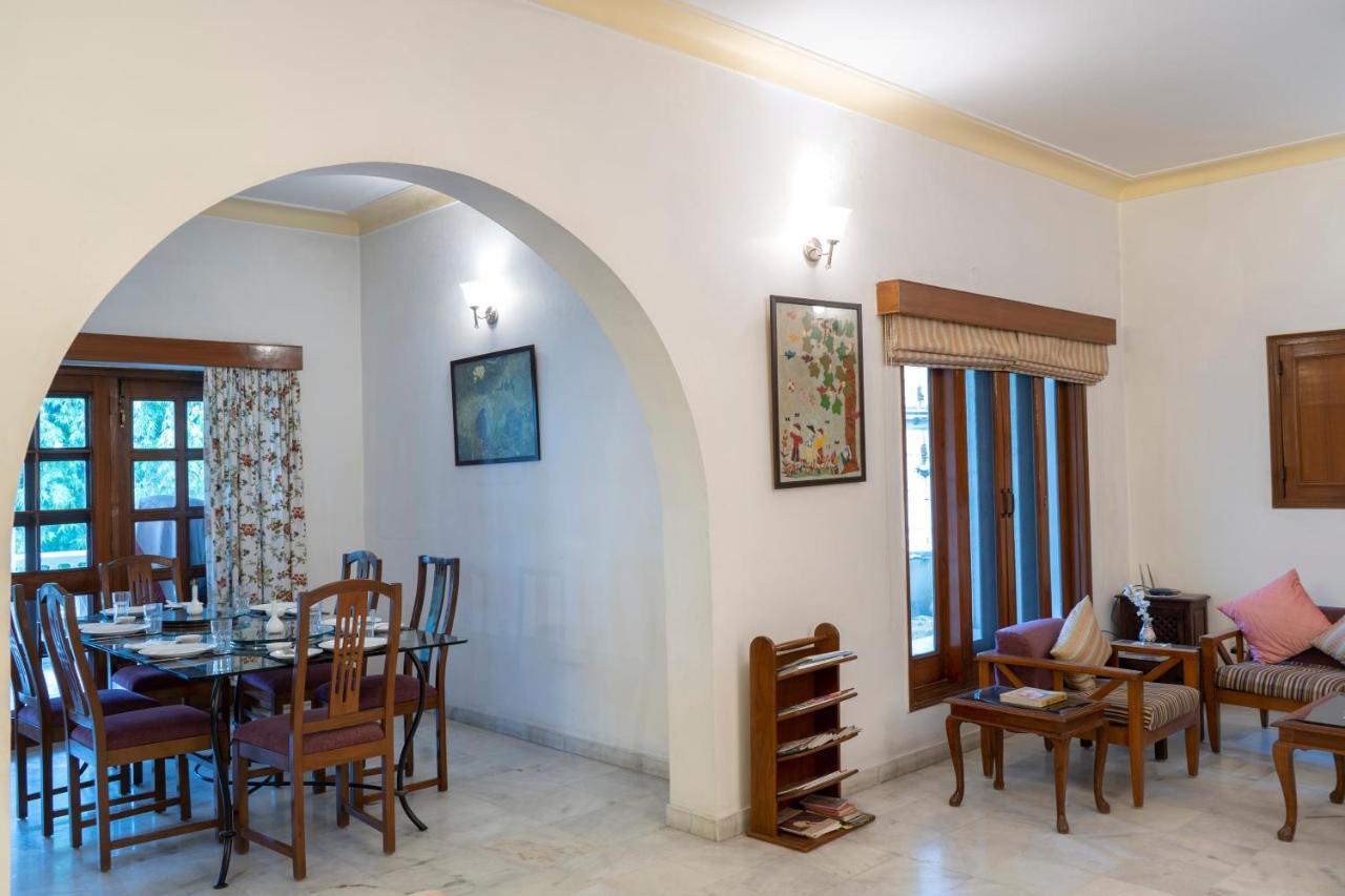 Giri Homestay By Vista Rooms Jaipur Exteriör bild